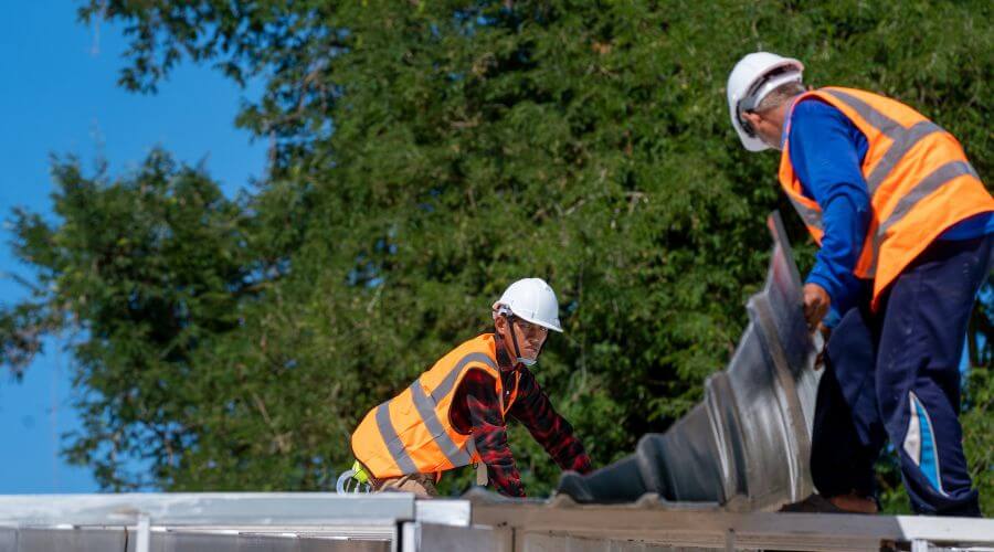 Professional residential roofers in Alsen, ND